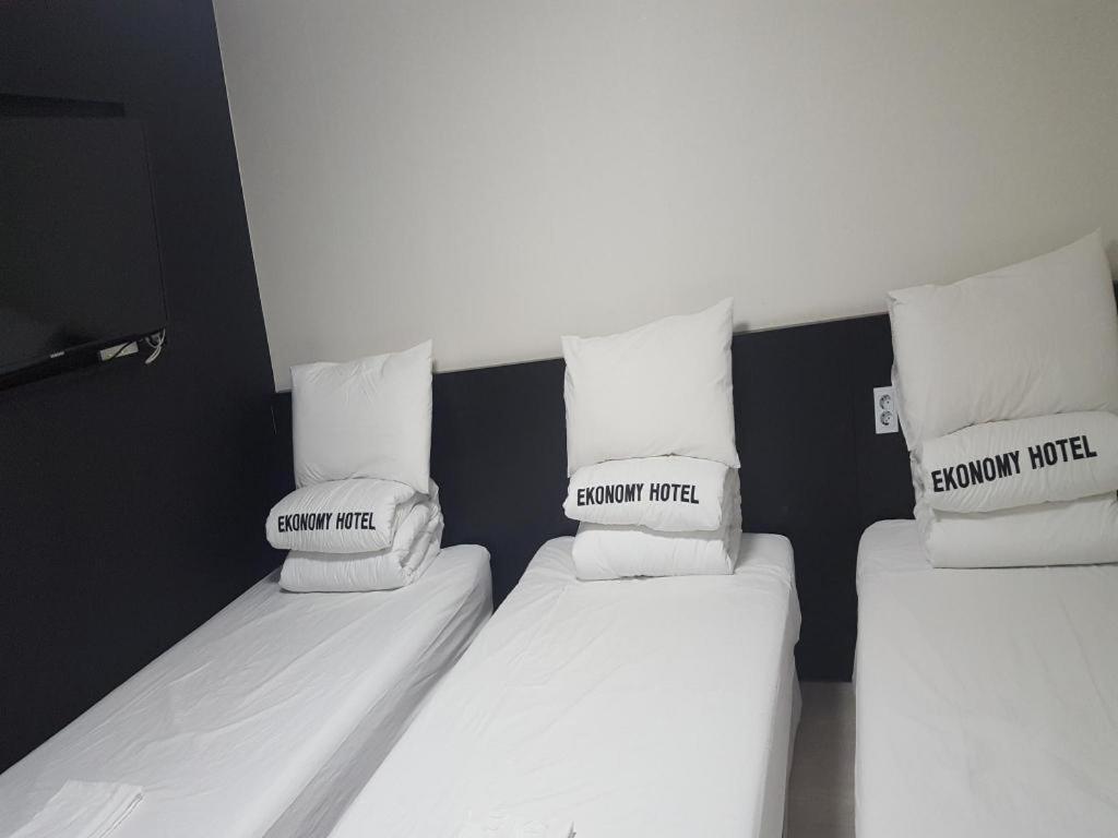 Ekonomy Hotel Nampo Пусан Экстерьер фото