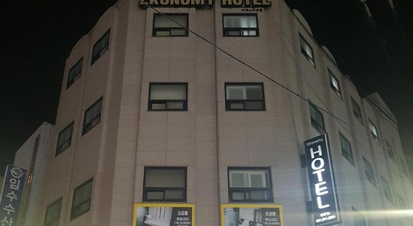 Ekonomy Hotel Nampo Пусан Экстерьер фото